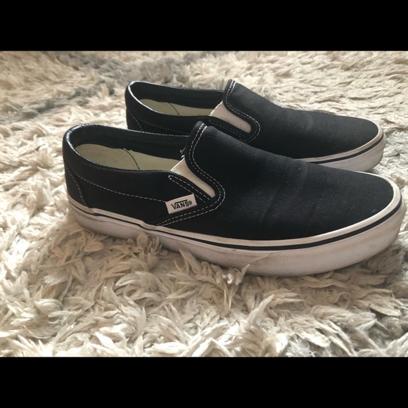 SOLD ON MERCARI - Picture 4 of 6